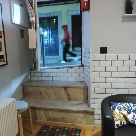 Lisbon Underground Apartment * Lisboa