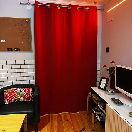 Lisbon Underground Apartment Lägenhet