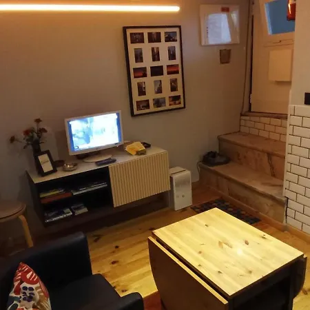Lisbon Underground Apartment Lägenhet Lisboa