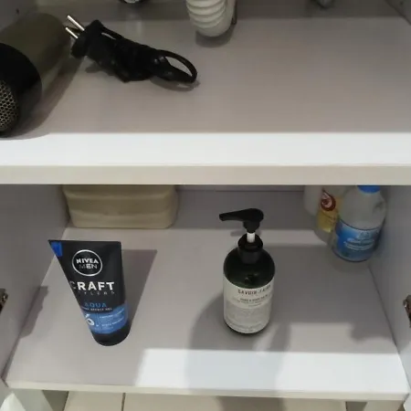 Lisbon Underground Apartment *