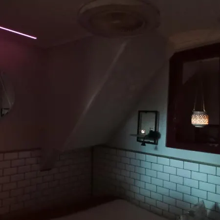 Lisbon Underground Apartment Lägenhet